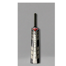  MATADOR Q4 BLACK EDITION - FULLY CARBON CRICKET BAT