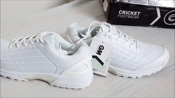 GM ICON ALL ROUNDER CRICKET SHOES