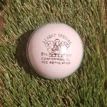  CA LEAGUE SPECIAL LEATHER BALL - WHITE